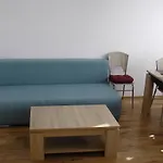 Διαμέρισμα Center , Modern And Quiet