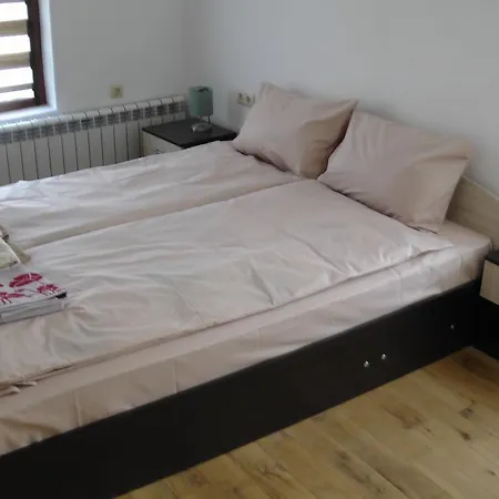 Center , Modern And Quiet Lägenhet *