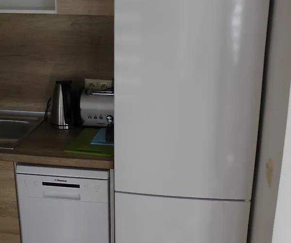 Center , Modern And Quiet